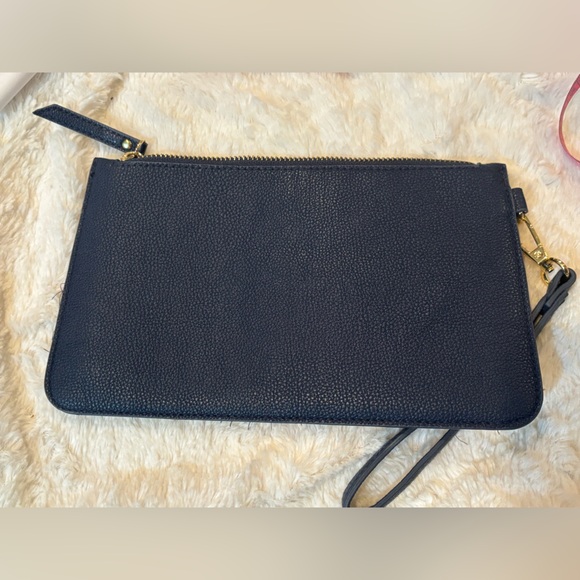 Disney x Pandora Wristlet NWOT Flawed Navy - Picture 2 of 7